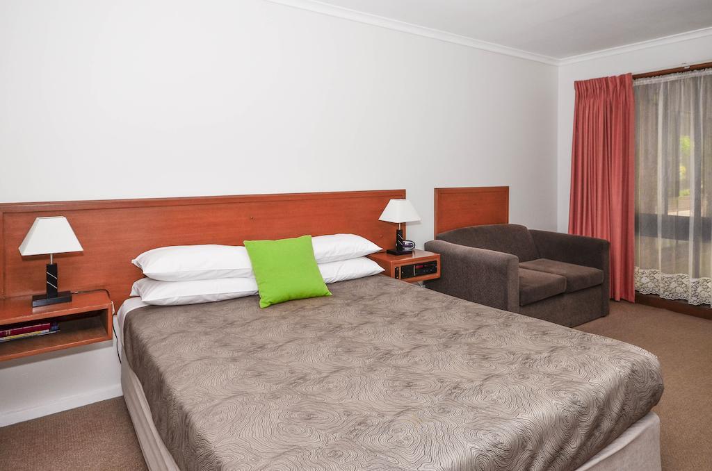 River Country Inn (Adults Only) Моама Стая снимка